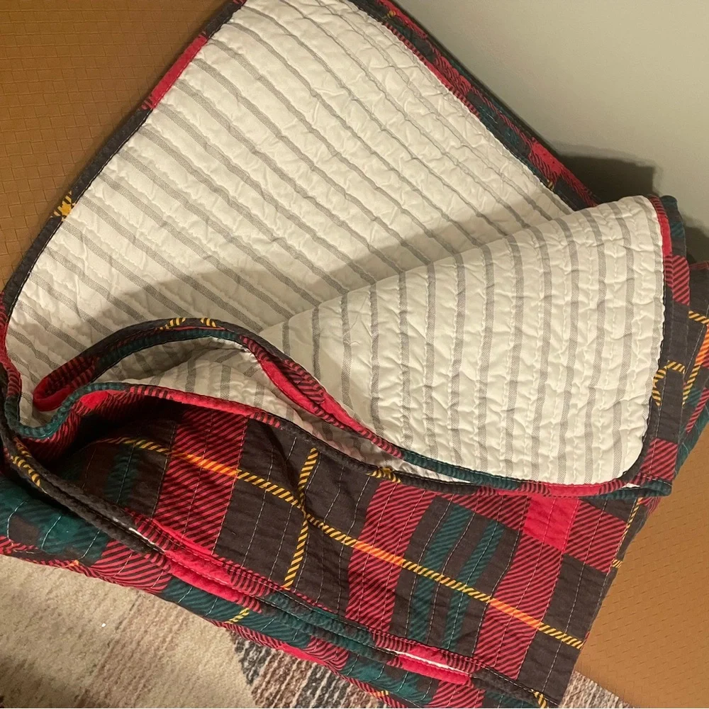 Holiday Plaid Quilt Set - Queen